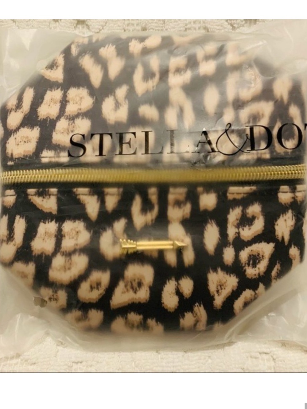 Stella & Dot | Pouf | Leopard Pouf - Picture 5 of 6